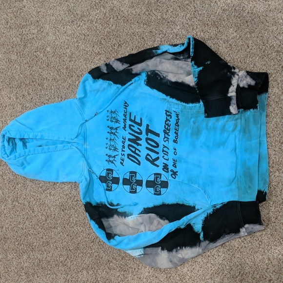 OBEY Tie-dye Hoodie - Picture 2 of 3